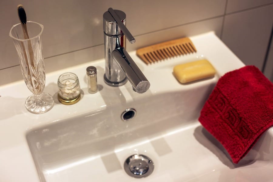 Bathroom sink with accessories