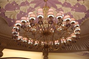 How To Clean A Brass Chandelier - CleanerWiki