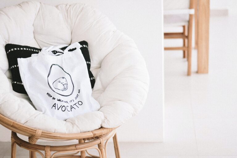 How to Clean a Papasan Cushion? CleanerWiki