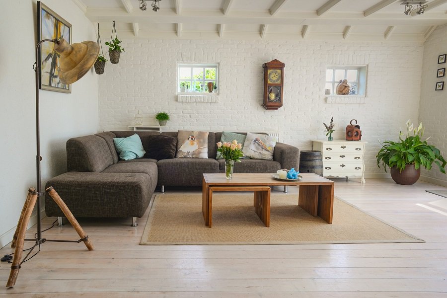 Seagrass rug under coffee table