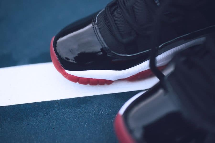Limpie los zapatos Jordan 11