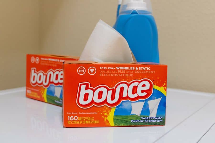 Boxes of Bounce dryer sheets with detergent