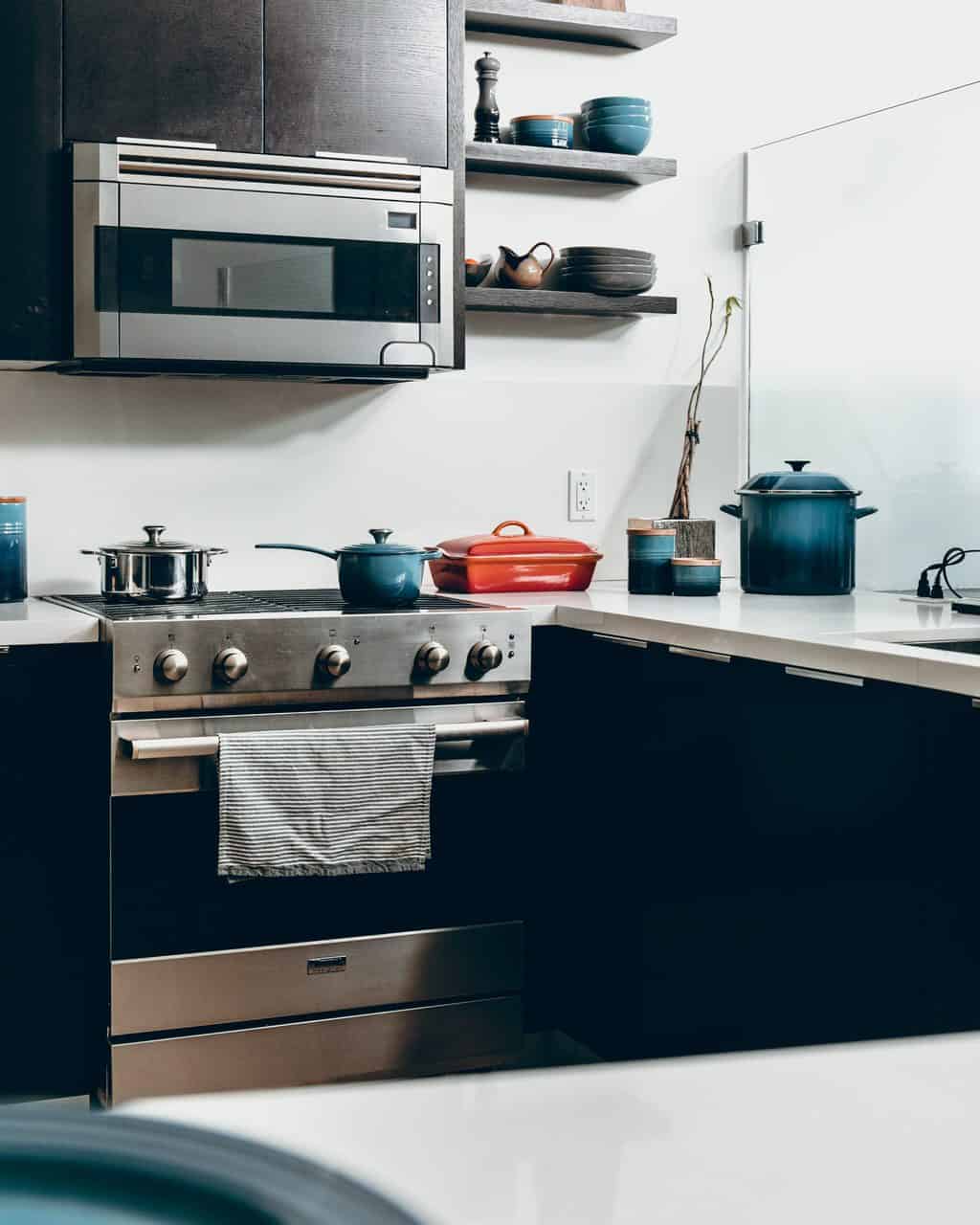 how to clean ceramic stove top