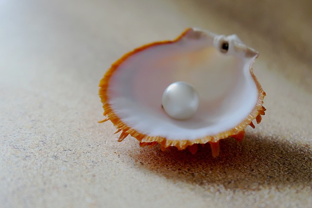 how to clean pearls